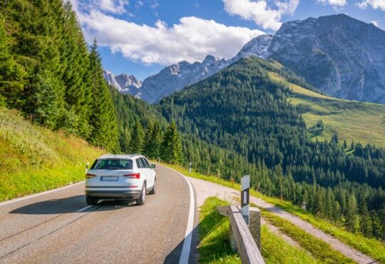 Roadtrips mit Stopps in den Alpen