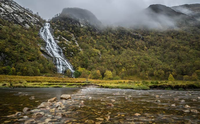 Steall Falls in Schottland